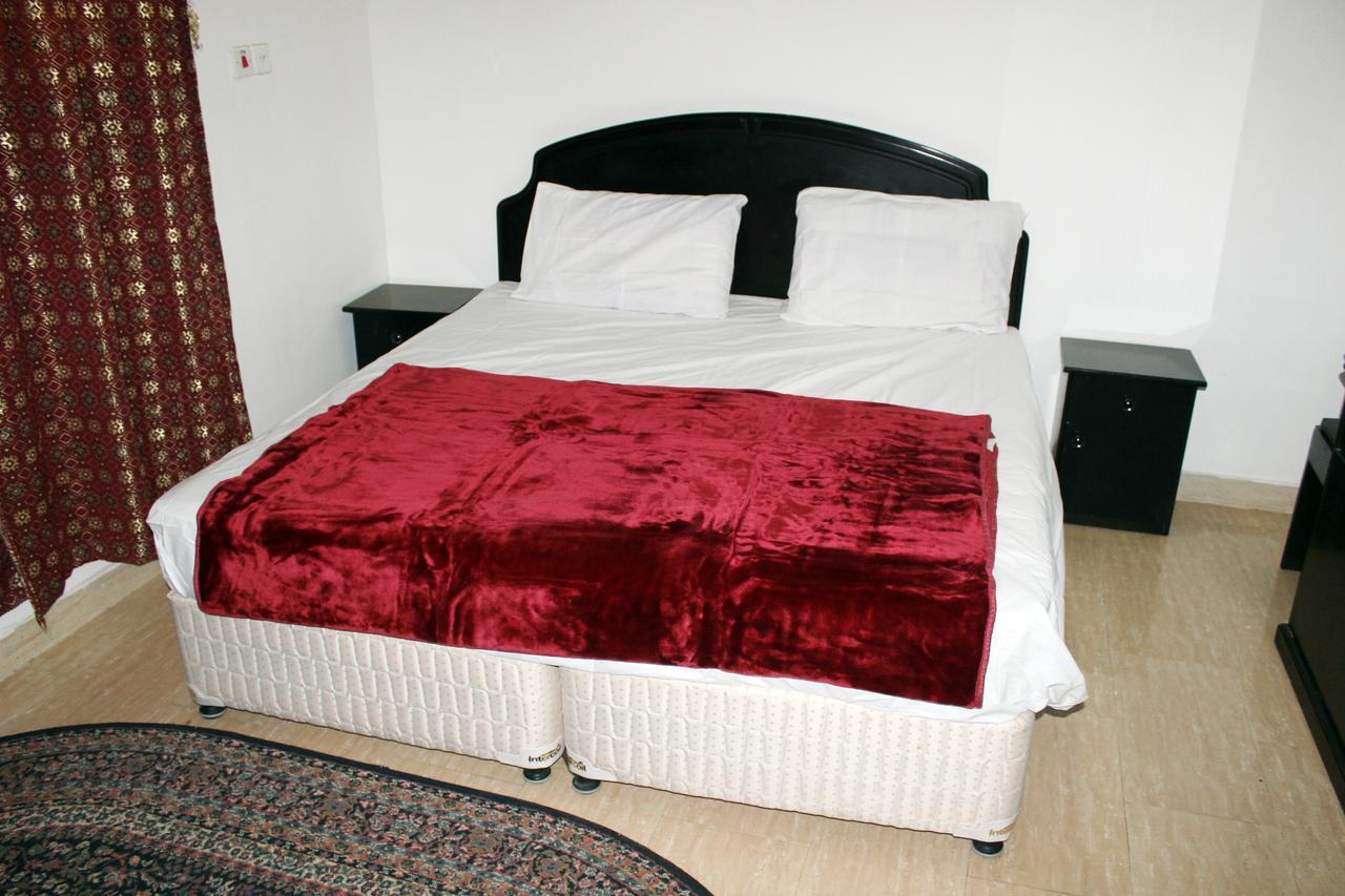 Al Eairy Apartment-Alqaseem 1 Buraidah Buitenkant foto